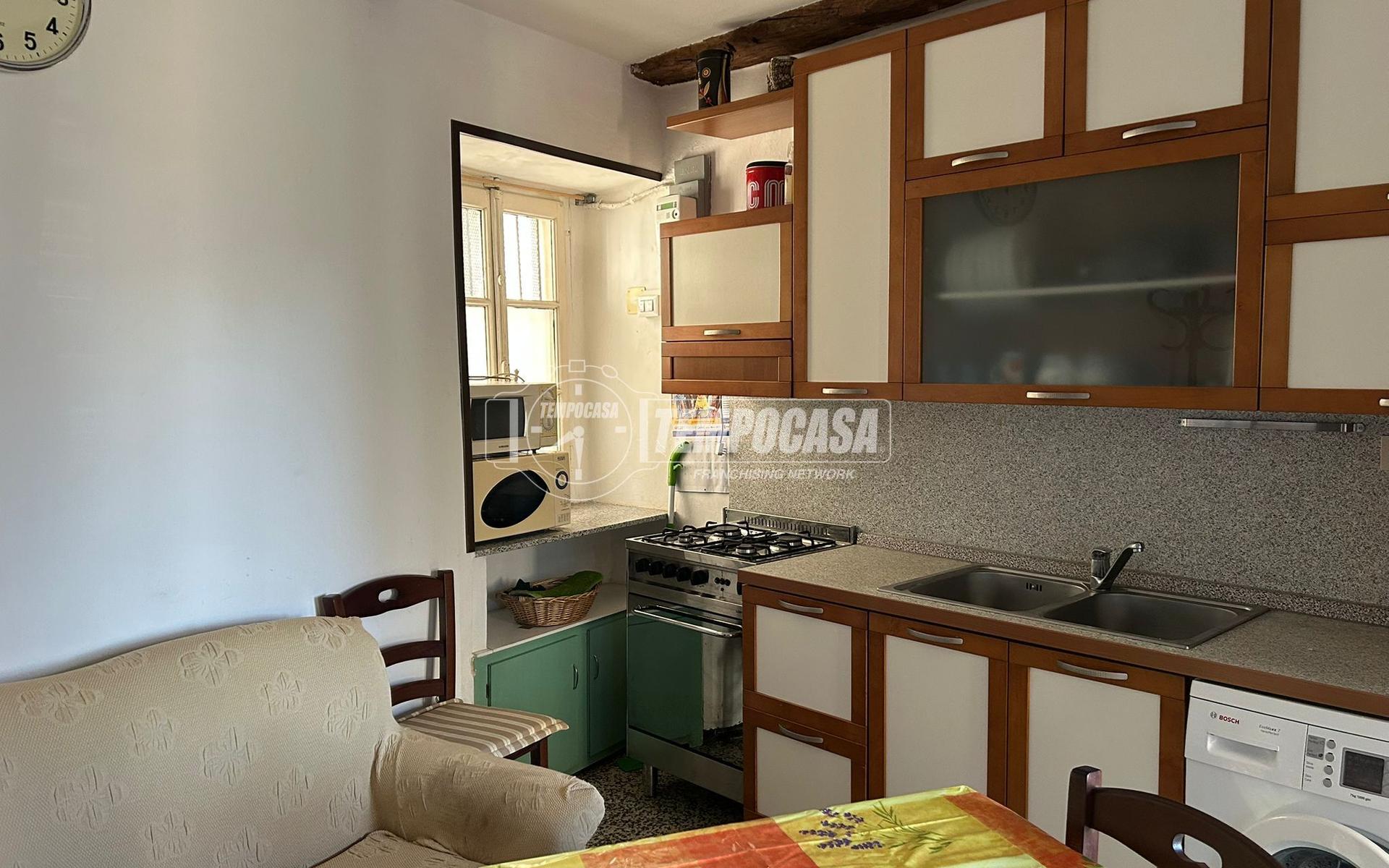 Bilocale in Via per Unchio 2, Cambiasca