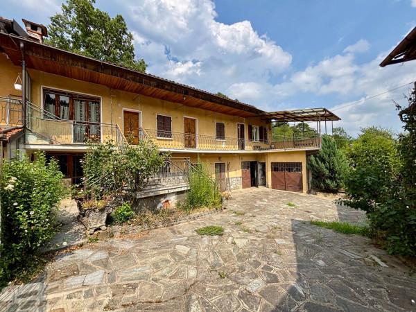 Villa in Strada Comba 4, Bricherasio