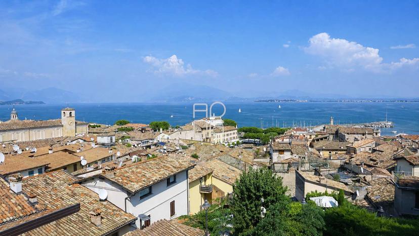 Villa in Piazza Malvezzi, Desenzano del Garda — foto 3 di 5