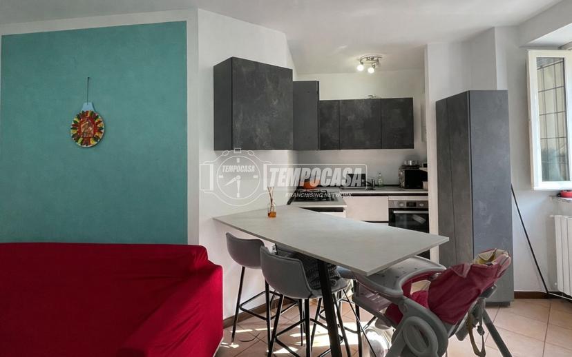 Trilocale in Via Sant'Antonio 8, Brivio — foto 3 di 5