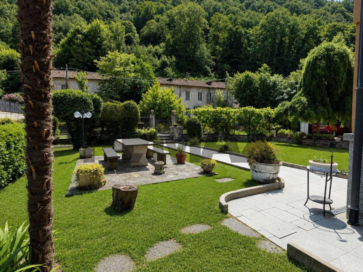 Villa, Cannobio