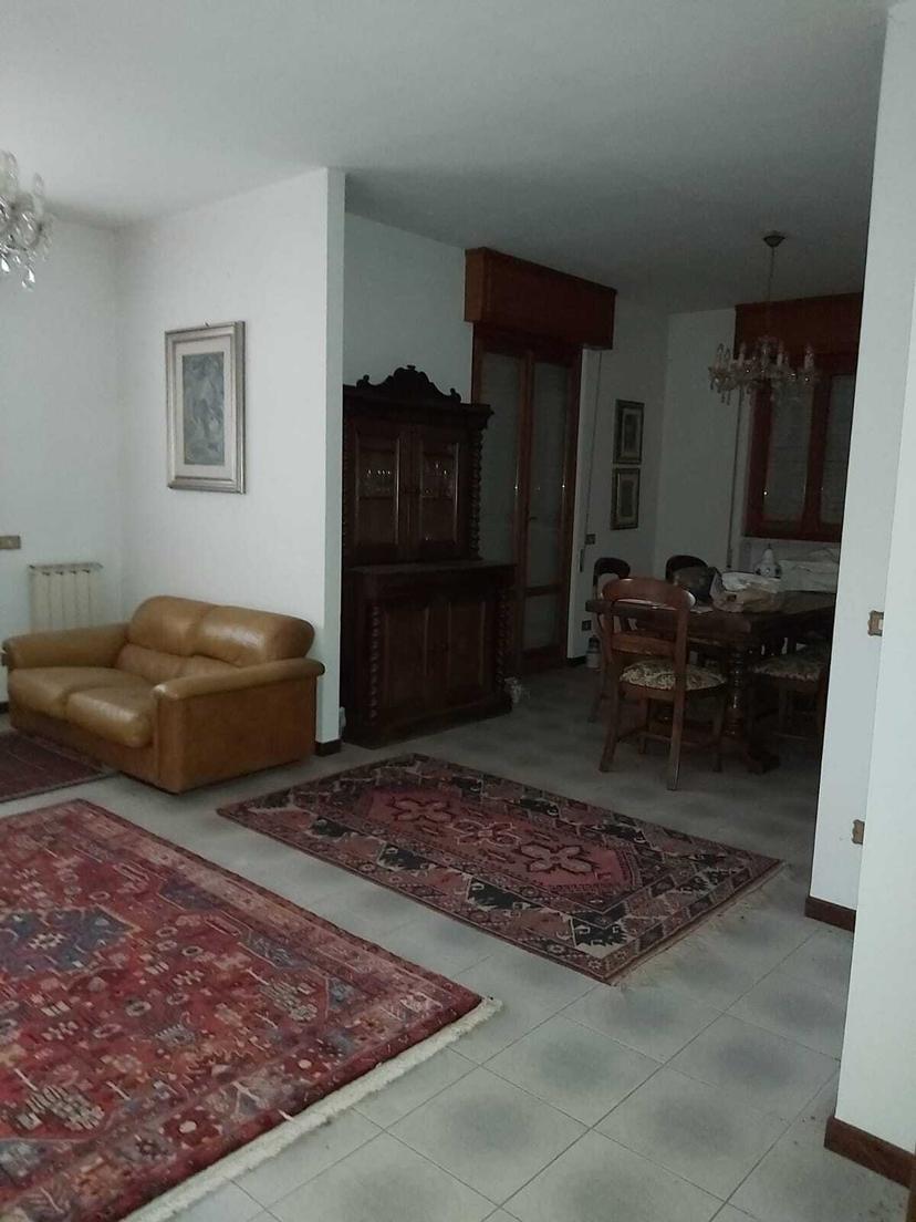 Quadrilocale in Viale Anna Maria Adorni, Fivizzano — foto 5 di 5