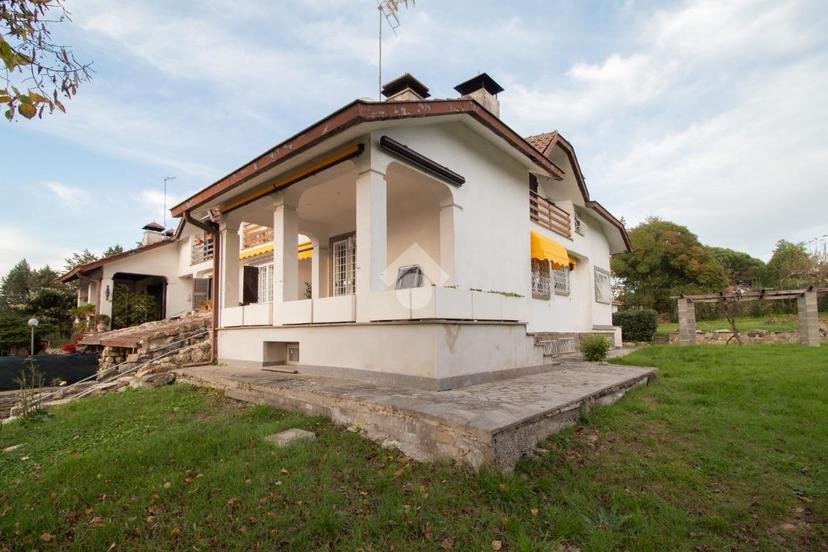 Villa in Via delle Pernici, Sutri — foto 2 di 5