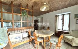 Casa indipendente in Via Roma, Magnano