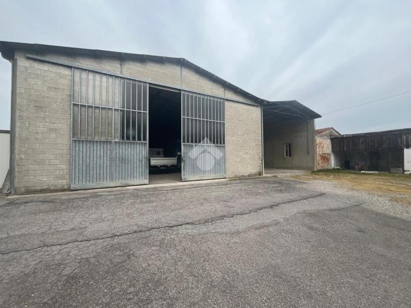 Rustico in Via Cimitero 1, Castelbelforte — foto 2 di 5
