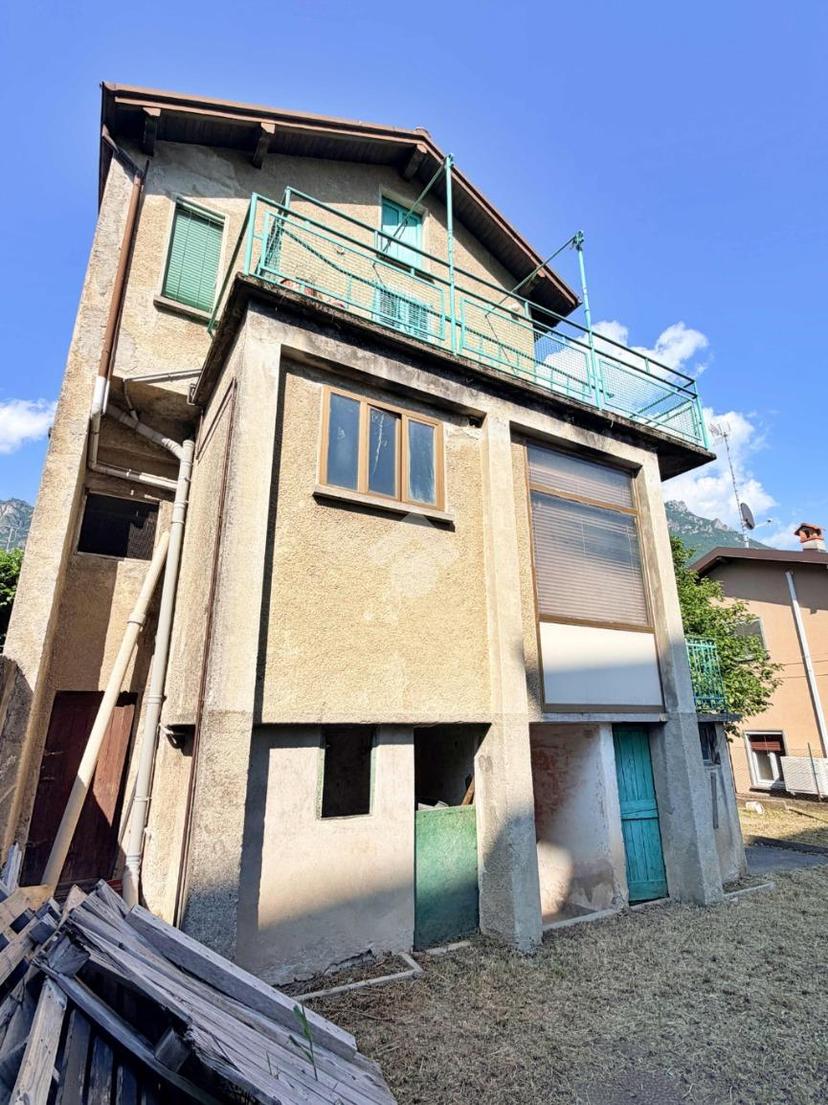 Casa indipendente in Via al Bellano 21, Mandello del Lario — foto 2 di 5