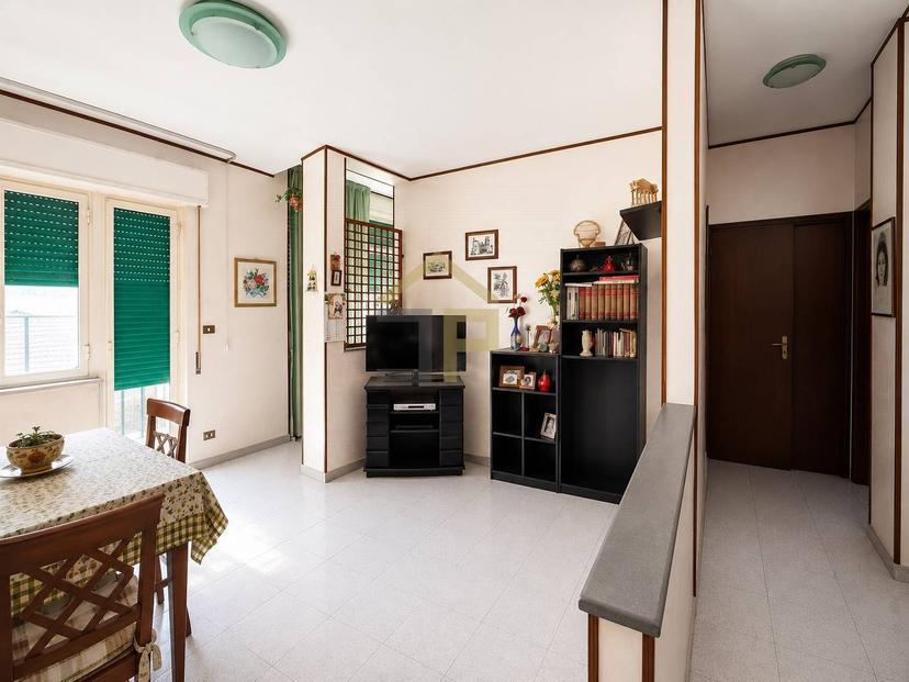 Trilocale in Largo Zancle 4, Palermo