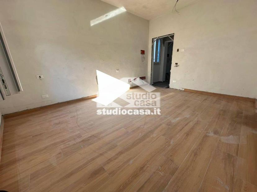 Monolocale in Via Dante Alighieri, Bagnolo Cremasco — foto 2 di 5