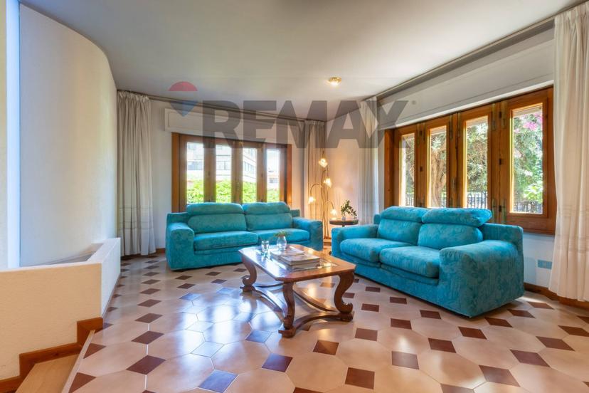 Villa in Via Colleoni 10, Cagliari — foto 3 di 5