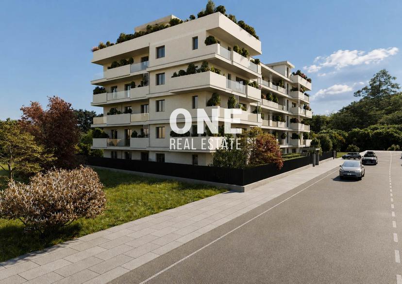 Quadrilocale in Via della Gallarana, Monza