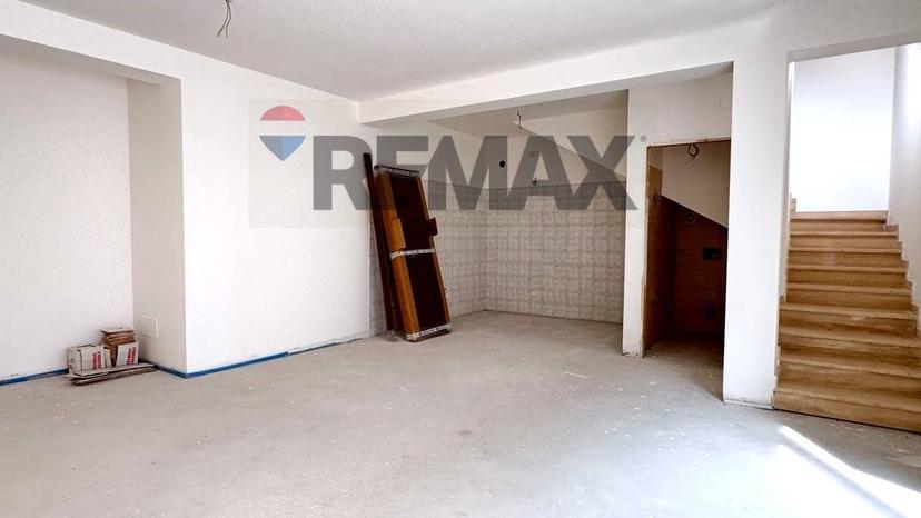 Casa indipendente in Via Alfieri, L'Aquila — foto 5 di 5