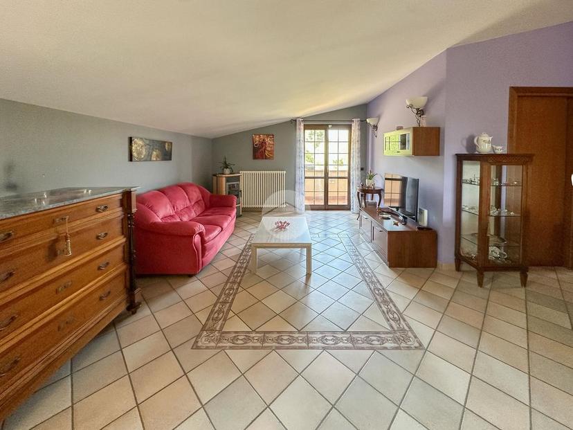 Villa in Villa Romita 4, Teramo — foto 3 di 5