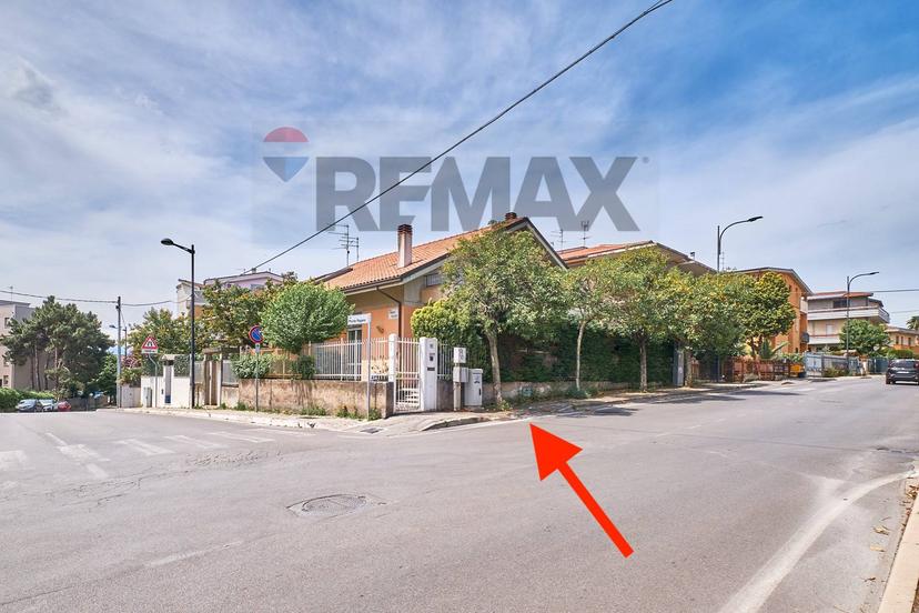 Villa in Via Rigopiano 157, Pescara — foto 2 di 5