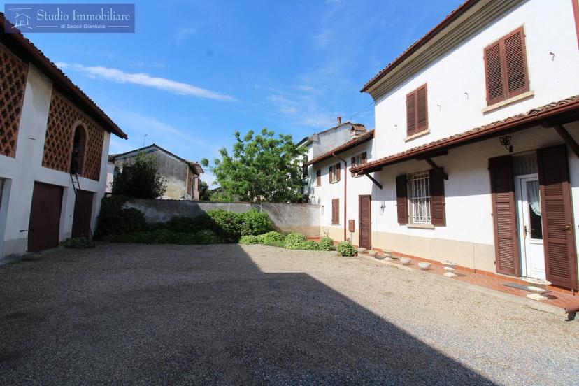 Casa indipendente in Via del Canale 32, Bastida Pancarana — foto 2 di 5