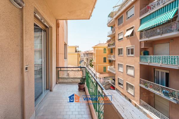 Bilocale in Corso degli Inglesi 317, Sanremo