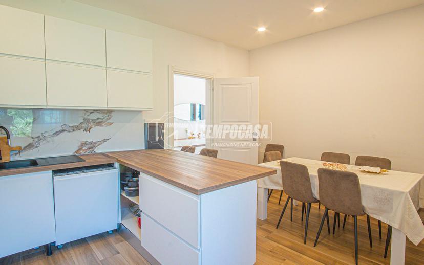 Casa indipendente in Via delle Fragole, Casarza Ligure — foto 4 di 5