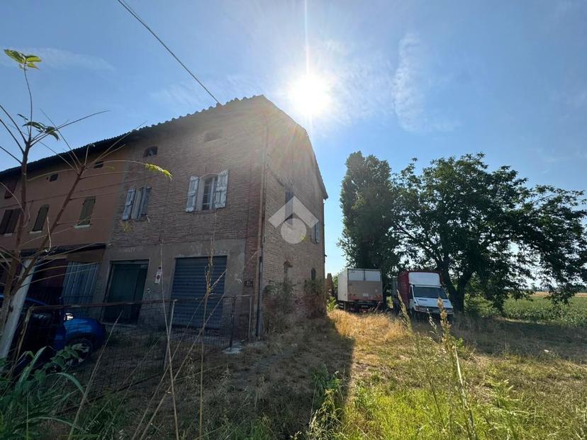 Villa a schiera in Via a. Gramsci 191, Sala Bolognese — foto 4 di 5