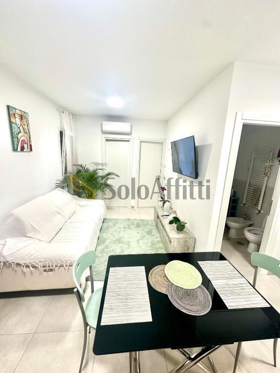 Trilocale in Via delle Emarginule, Fiumicino