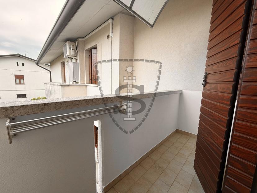 Bilocale in Via Ippolito Nievo, 26, Romano d'Ezzelino — foto 4 di 5