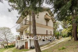 Villa a schiera in Contrada San Severo, Ostra Vetere