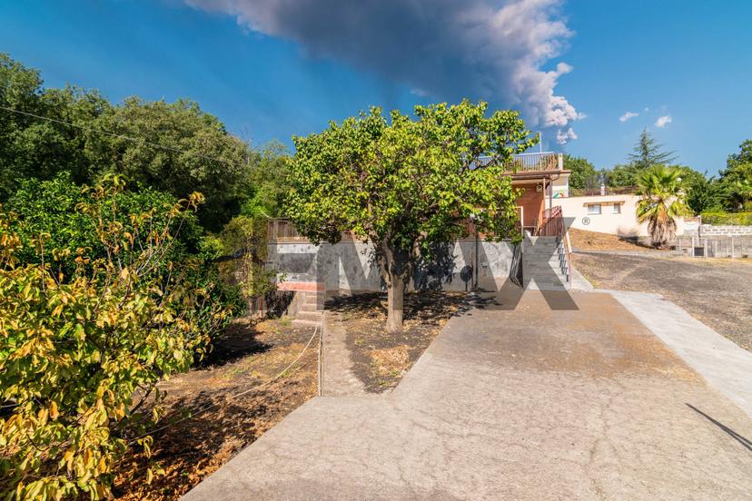 Casa indipendente, Zafferana Etnea — foto 3 di 5