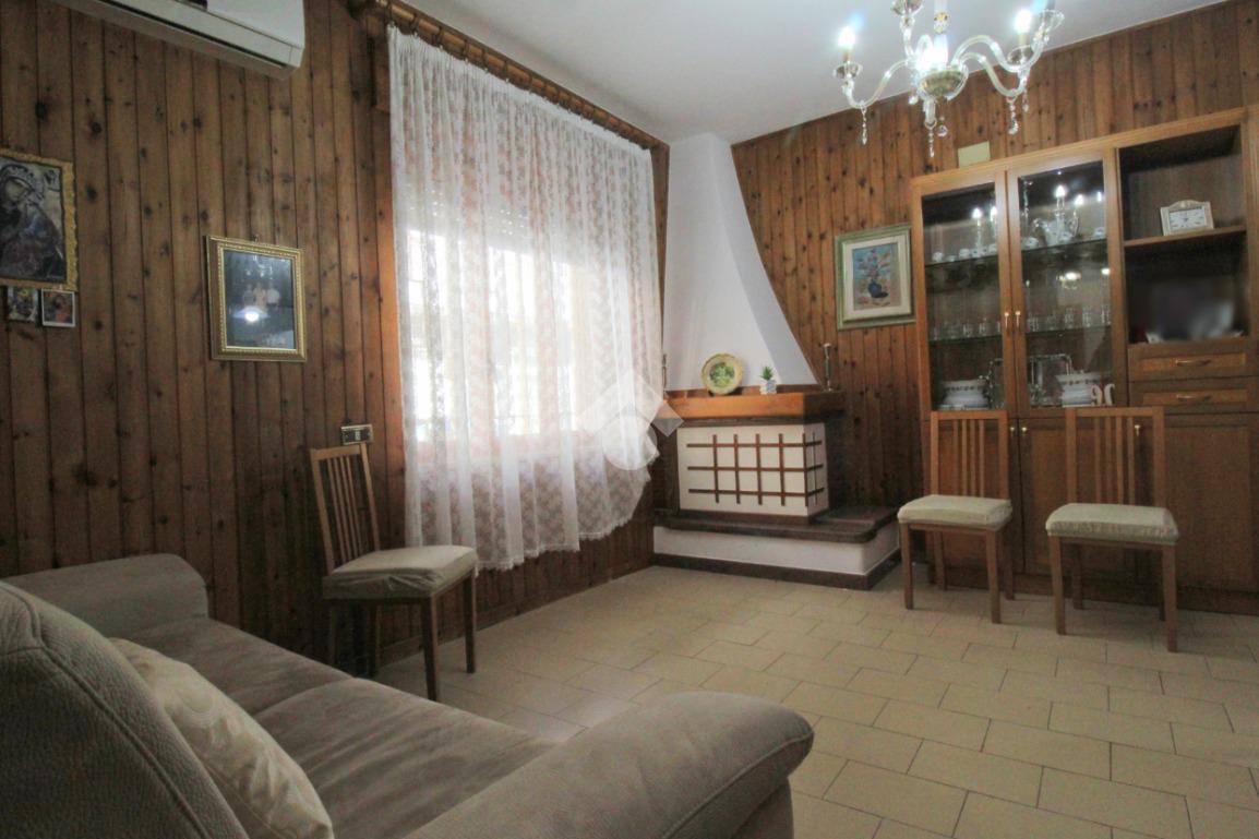 Casa indipendente in Via Berna 25, Isola di Capo Rizzuto