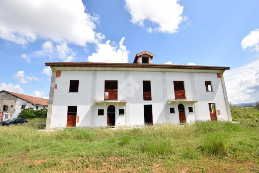 Casa indipendente in Strada Privata, Novi Ligure — foto 5 di 5