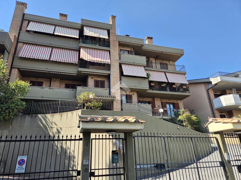 Quadrilocale in Via Fabrizio Quattrocchi 8, Colleferro — foto 2 di 5