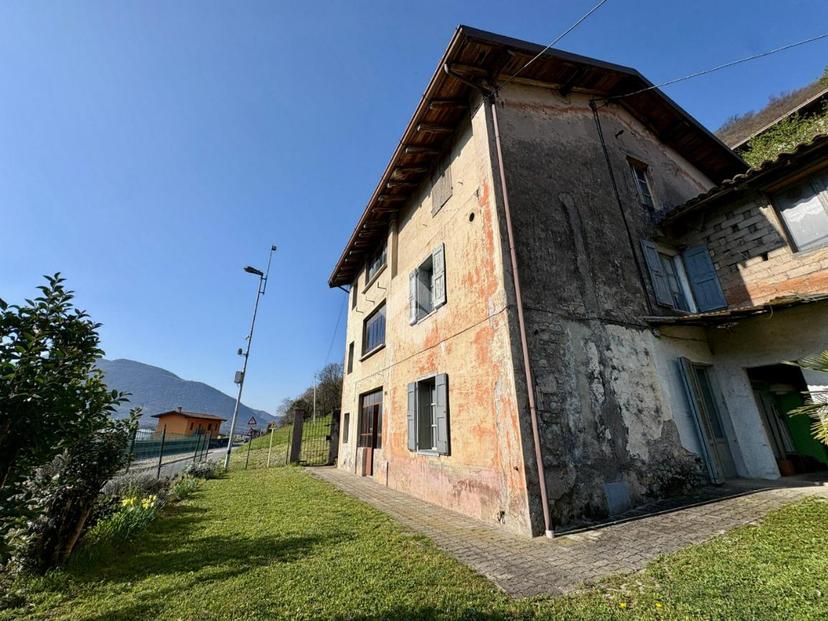 Casa indipendente in Via Provinciale 107, Albino — foto 2 di 5