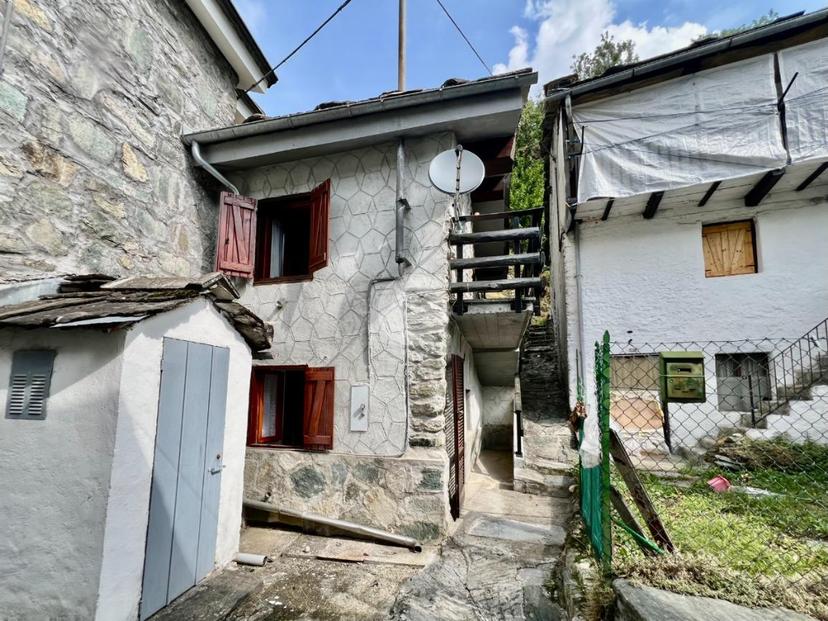 Casa indipendente in Via Sant'Anna 11, Lemie — foto 4 di 5