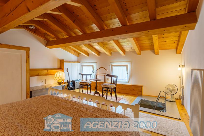 Casa indipendente in Via Sant'Antonio, Due Carrare — foto 3 di 5