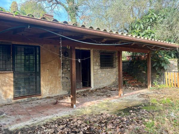 Terratetto unifamiliare in Via Le Piane, Orte