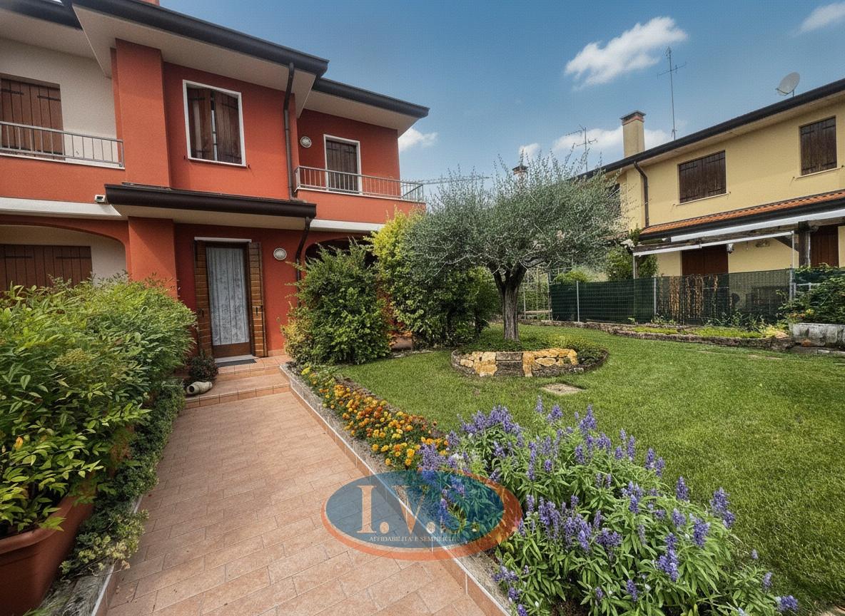 Villa in Via Fausto Rossi, Limena