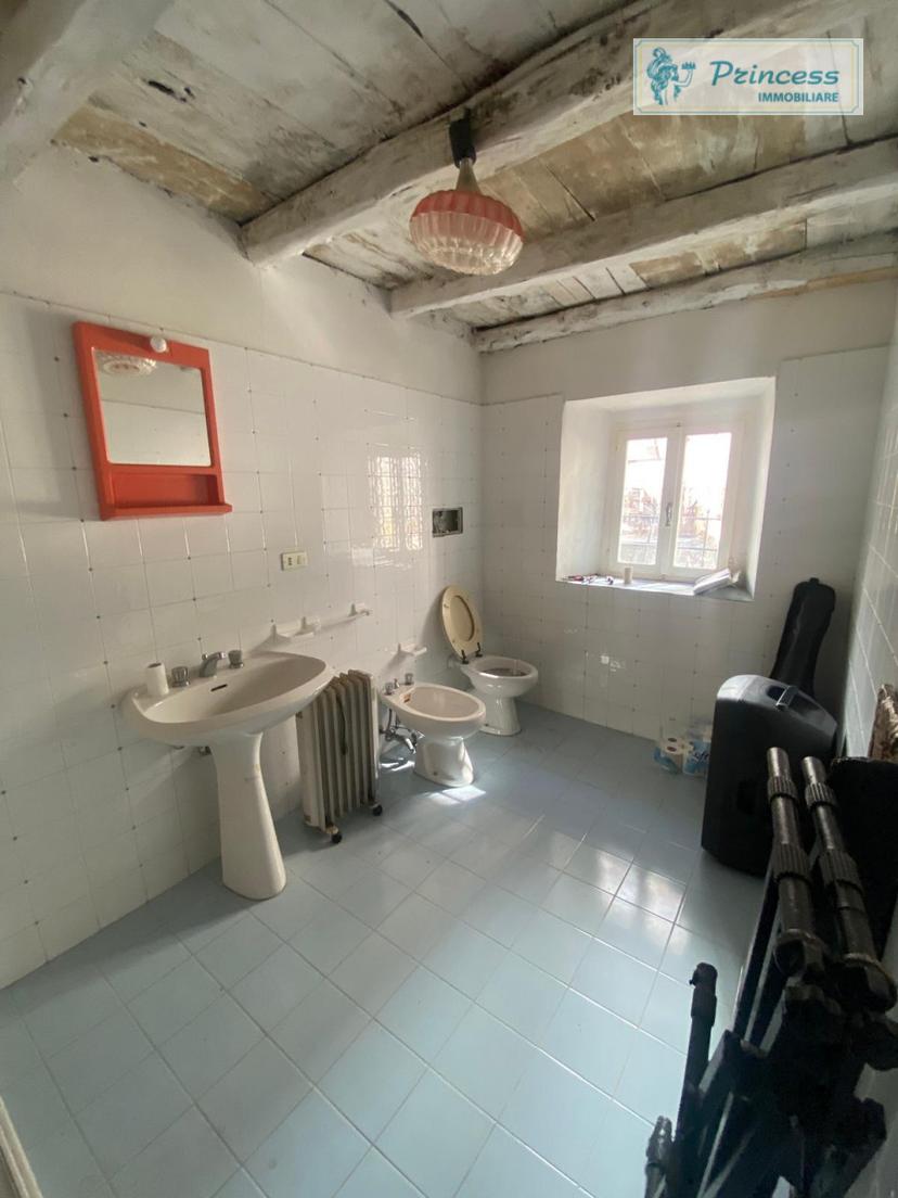 Villa a schiera in Contra' Bernardi 8, Valli del Pasubio — foto 3 di 5