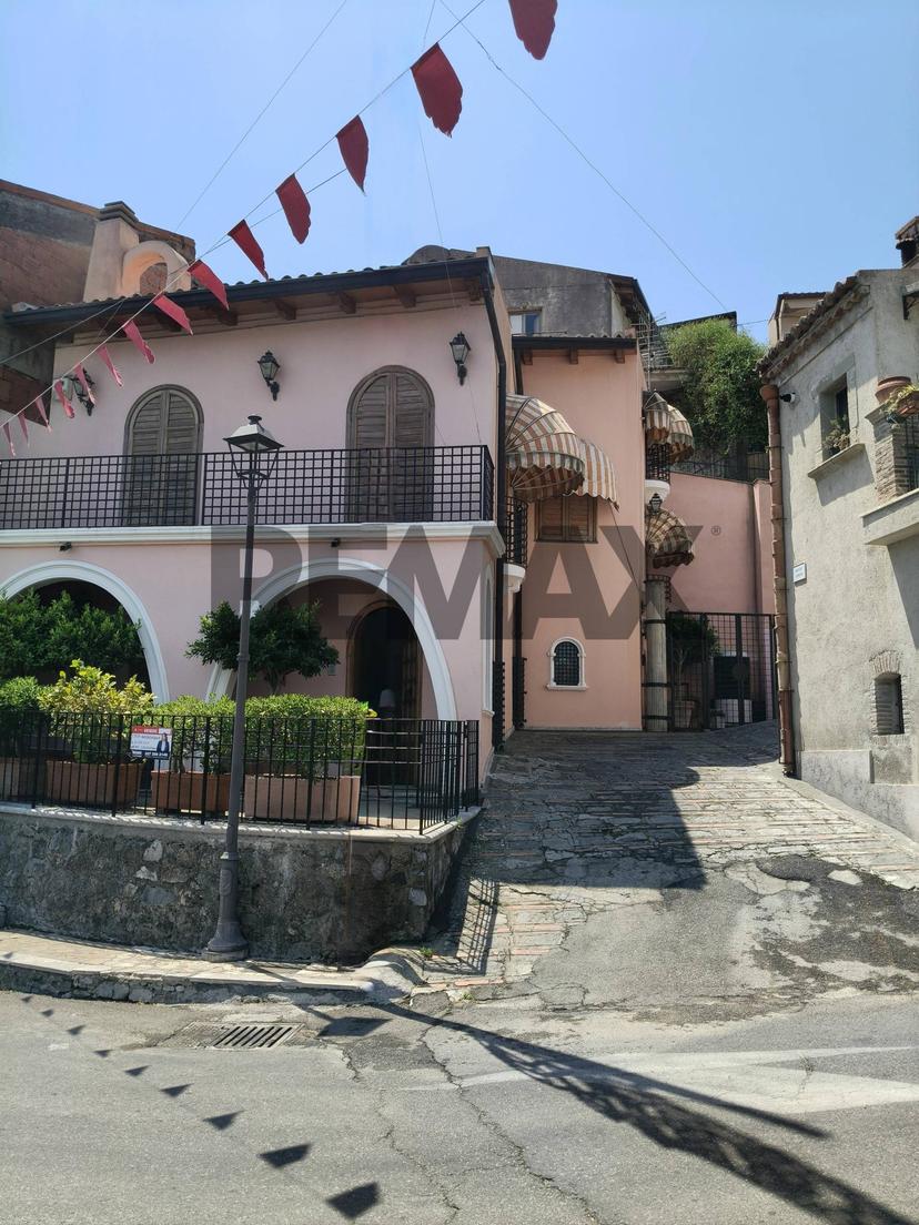 Villa in Via Cappuccini 1, Savoca