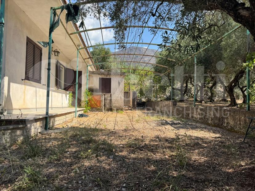 Villa in Contrada Mustaga  Snc, Formia — foto 3 di 5