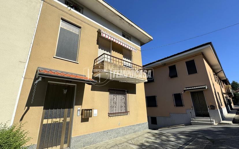 Quadrilocale in Via Giuseppe Garibaldi, Cossato