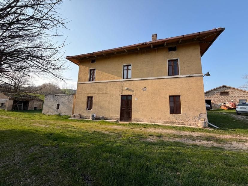 Casa indipendente in C.da San Rocco, Tolentino — foto 4 di 5