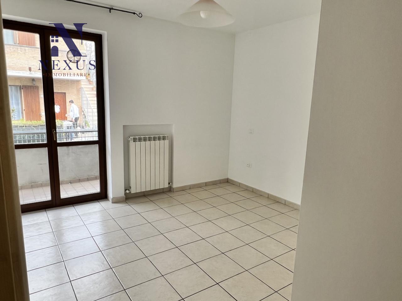 Trilocale, Monte Porzio