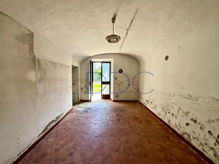 Cascina in Frazione Remorfengo 19, Montiglio Monferrato — foto 2 di 5
