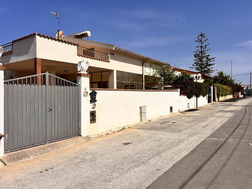Villa in Via dei Romani, Sciacca — foto 3 di 5