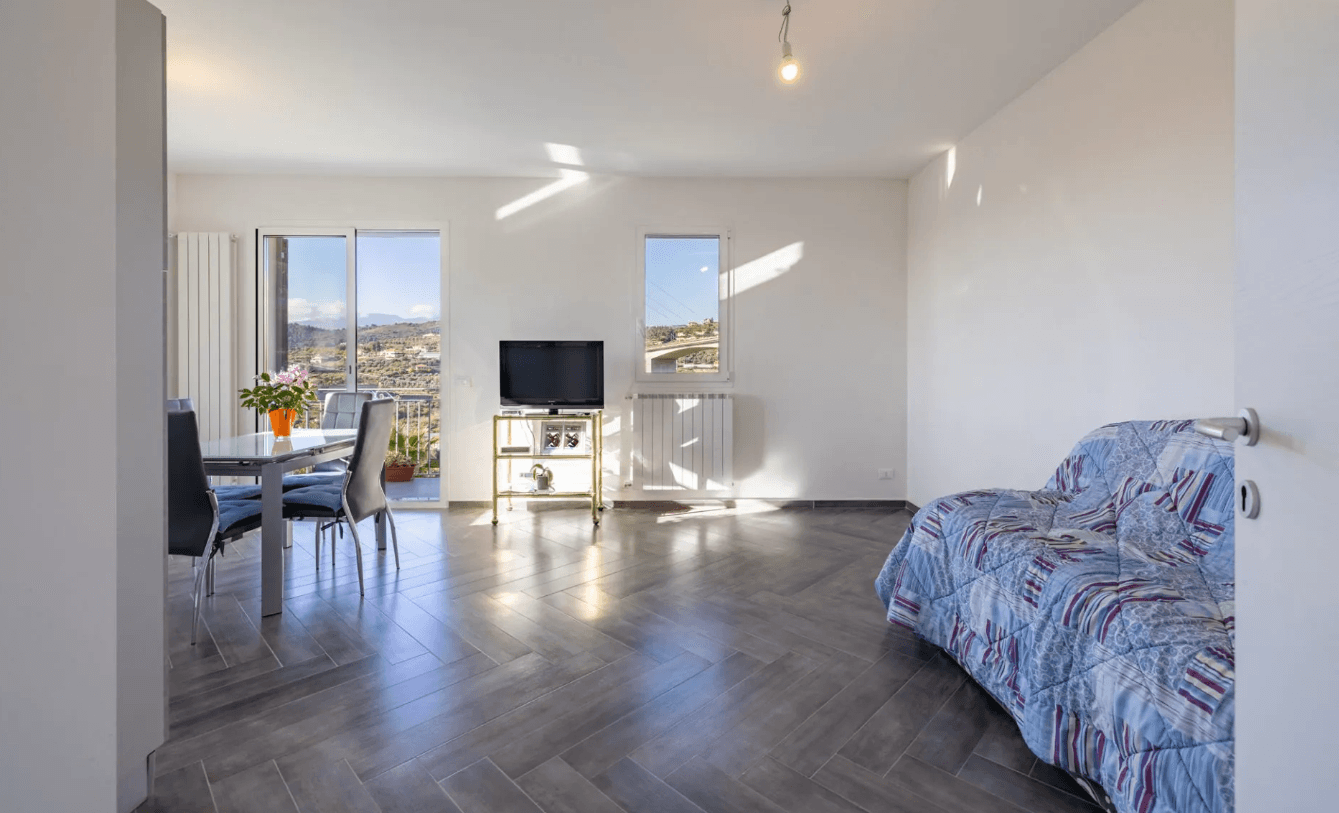 Villa a schiera in Via Sapergo, Bordighera