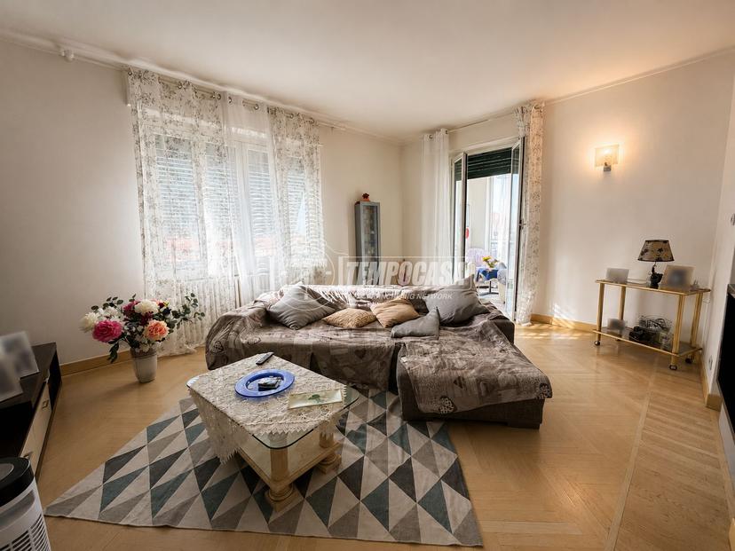 Quadrilocale in Viale Regina Elena 27, Fossano