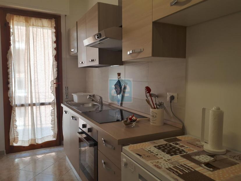 Trilocale in Piazza Magnolie 1, San Bartolomeo al Mare — foto 3 di 5