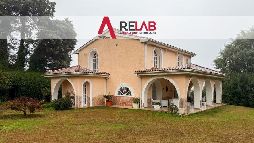 Casale in Via Olmata Tre Cancelli 38, Bracciano — foto 5 di 5