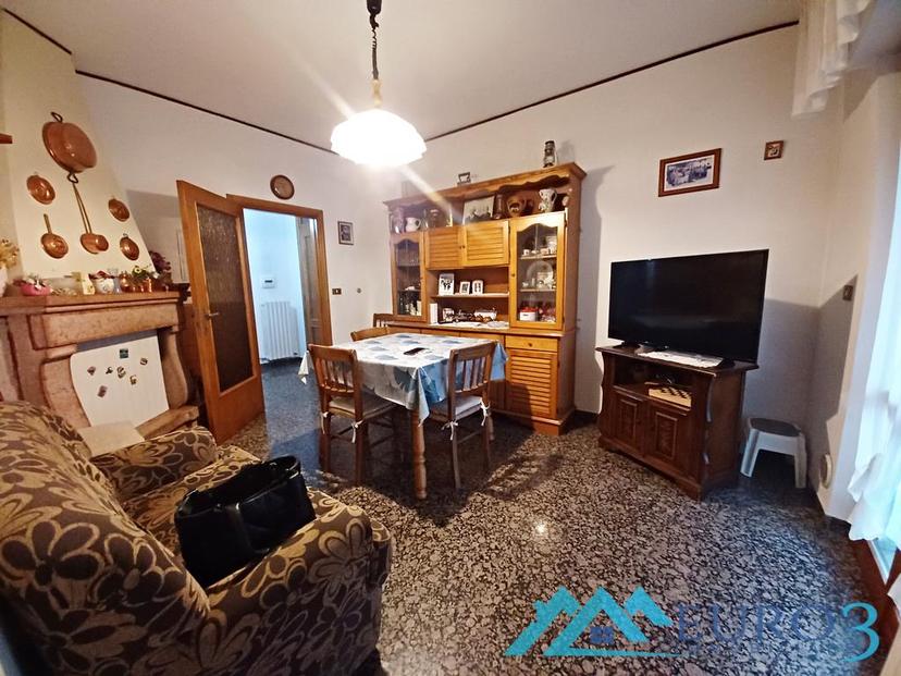 Appartamento, Castorano — foto 2 di 5