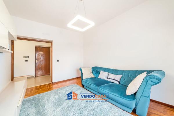 Appartamento in Viale Stazione 5, Dronero — foto 3 di 5