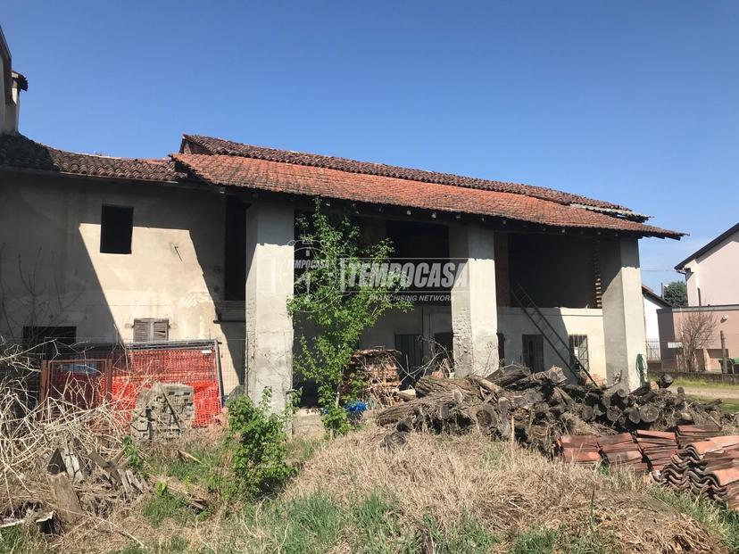 Cascina in Via Roma 50, Gropello Cairoli — foto 5 di 5