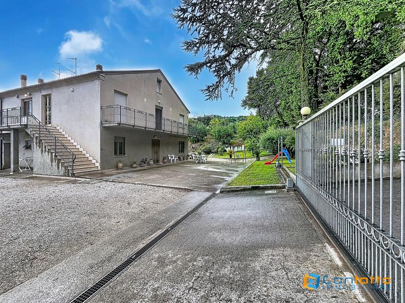 Appartamento in villa in Contrada Moresco Vecchio 4, Moresco — foto 2 di 5