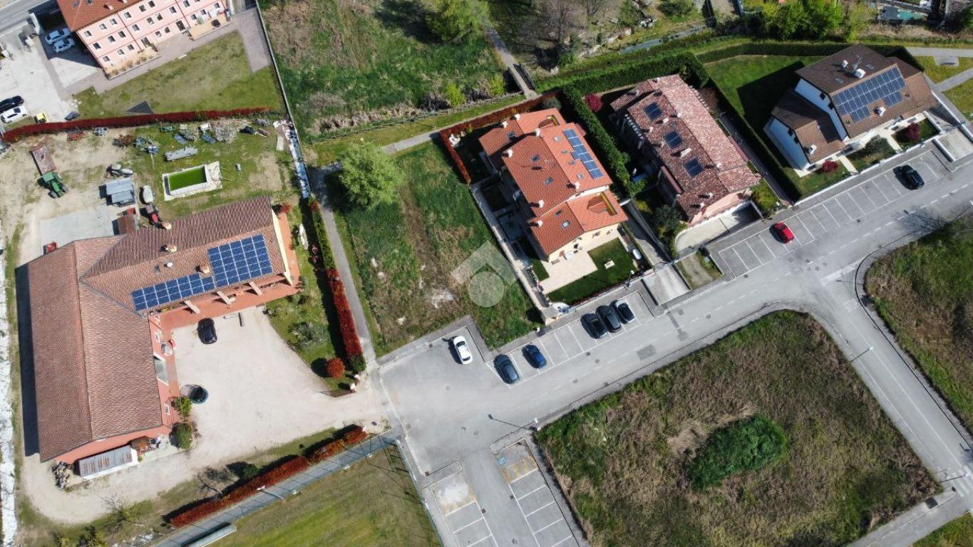 Villa in Via San Giovanni Calabria, San Martino Buon Albergo